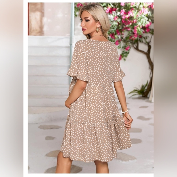 NWT Maternity Dress - Picture 3 of 6